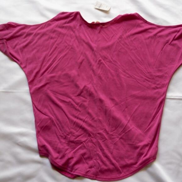 NWT Neiman Marcus Pink Fuchsia Cold Shoulder Scoop Neck Top Casual - Picture 9 of 12